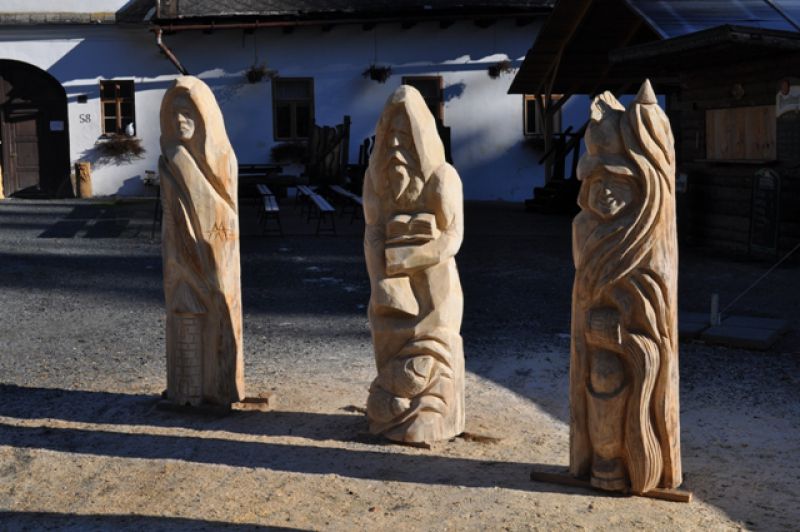 Svatá Barbora, Svatý Antonín a Svatý Florián