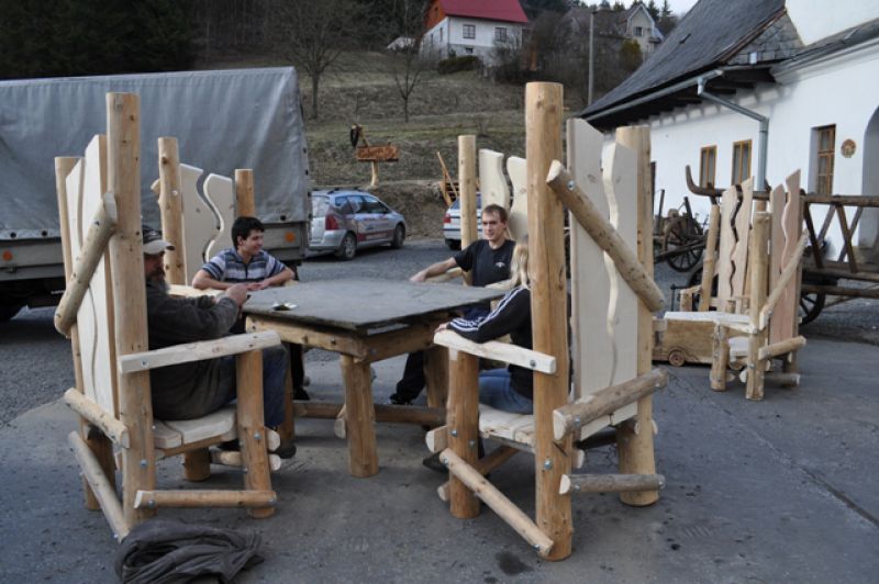 Zahradní nábytek