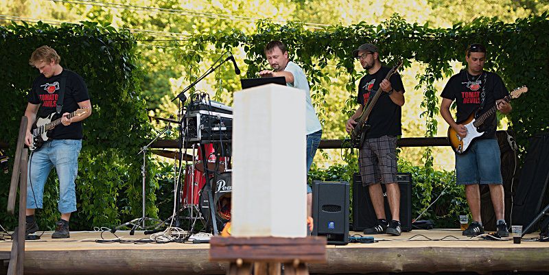 Řezbářská show - TOMATO DEVILS